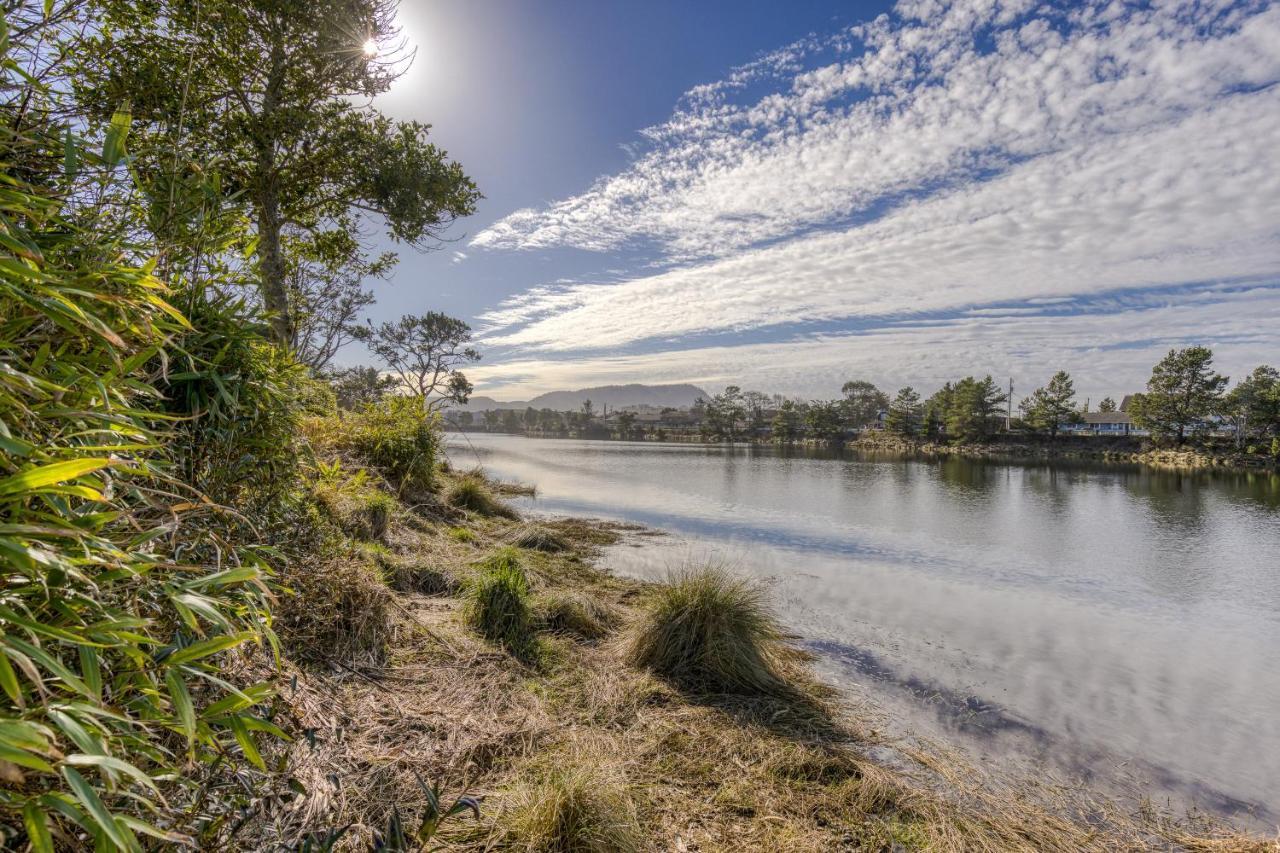 Riveredge Retreat Seaside Esterno foto